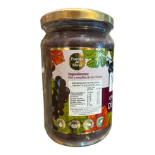 Cargar imagen en el visor de la galería, Orujo de uva Tannat VITANNA 350 Gr
